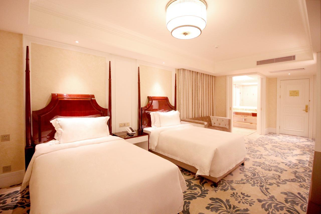 Lake Piedmont International Hotel Guangzhou Exterior foto