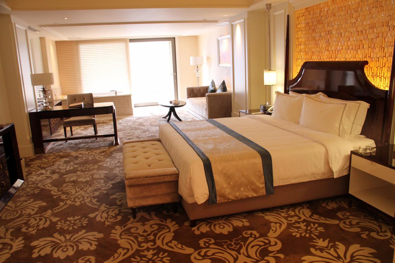 Lake Piedmont International Hotel Guangzhou Exterior foto