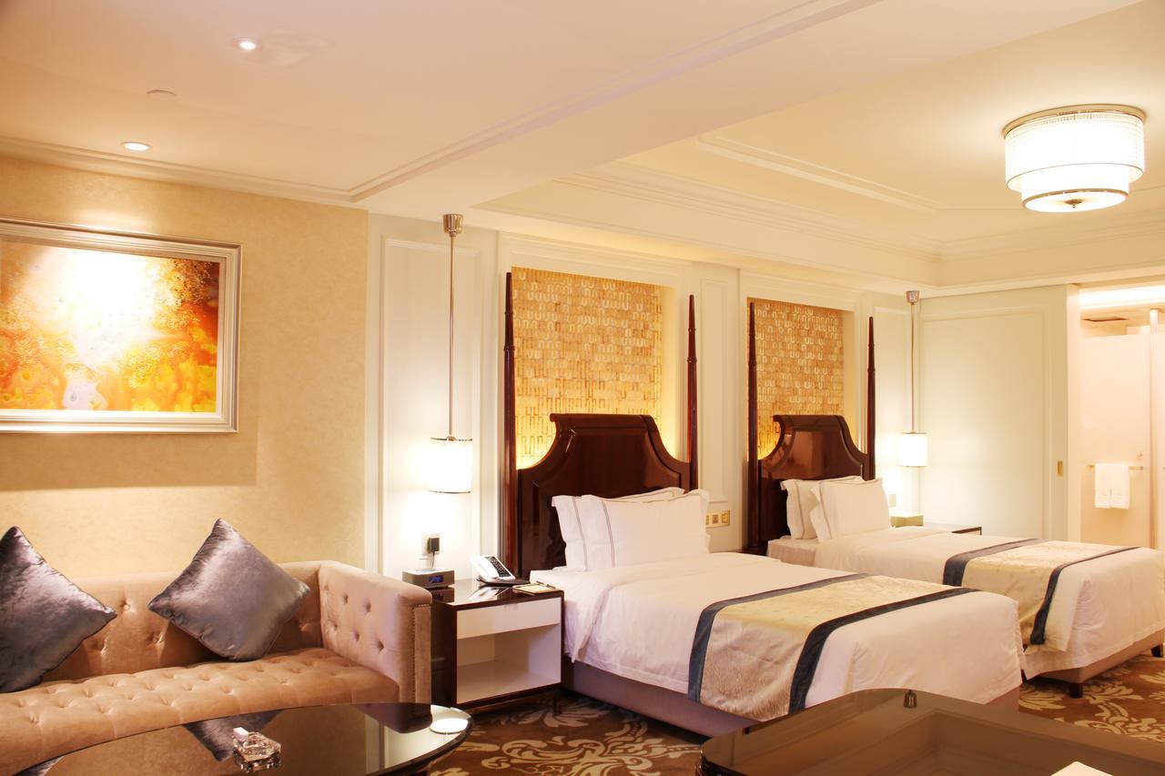 Lake Piedmont International Hotel Guangzhou Exterior foto